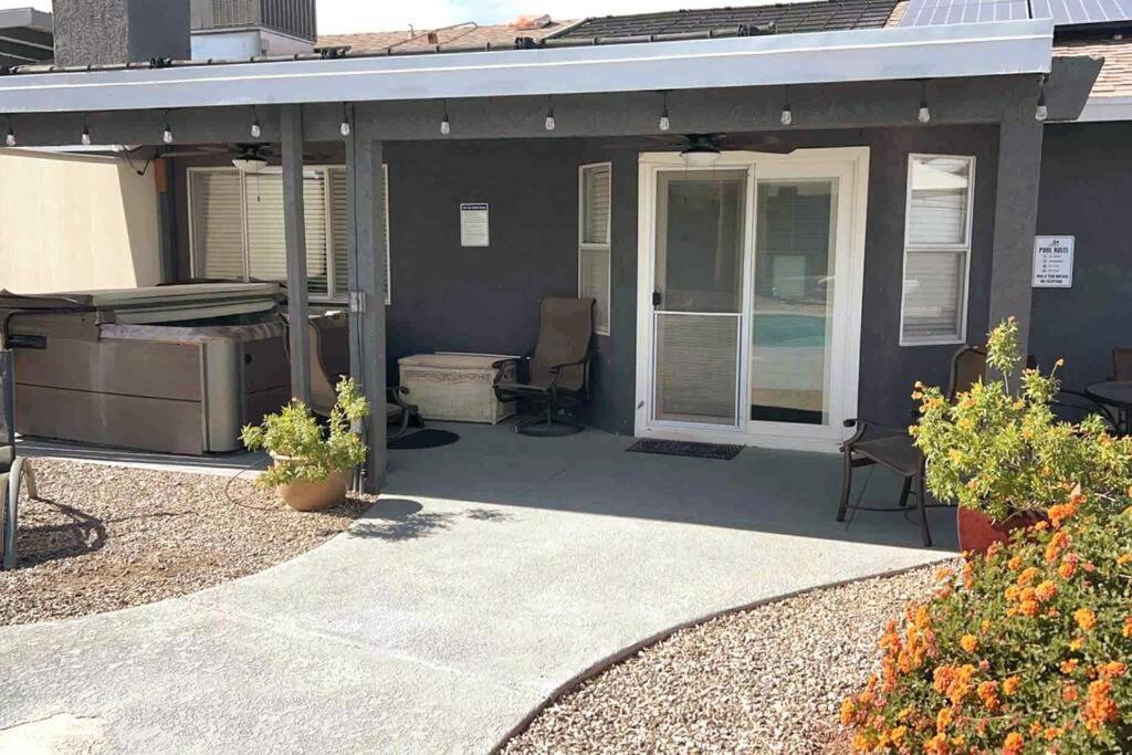 Spacious Getaway! Pool, Spa, Sleeps 9 Lake Havasu City Ngoại thất bức ảnh