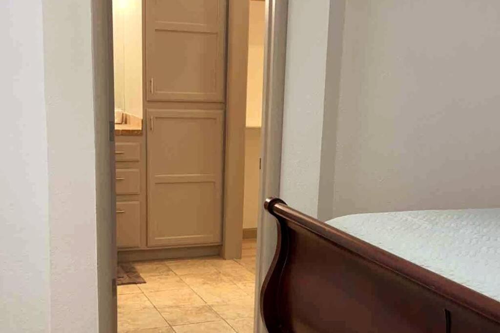 Spacious Getaway! Pool, Spa, Sleeps 9 Lake Havasu City Ngoại thất bức ảnh